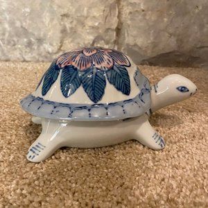 Ceramic hand painted turtle